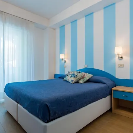 Hotell Mon Pays Riccione