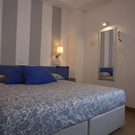 Hotell Mon Pays 3*