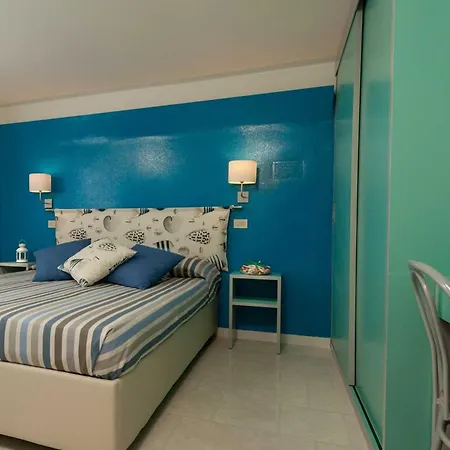 Mon Pays Hotell