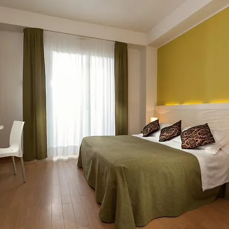 Hotell Mon Pays 3*