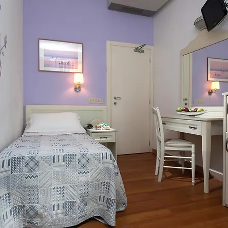 Mon Pays Hotell