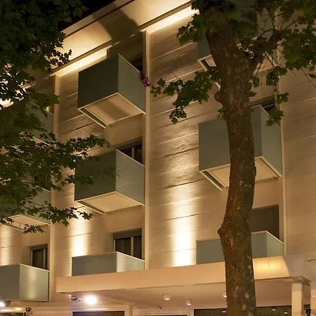 Hotell Mon Pays 3*