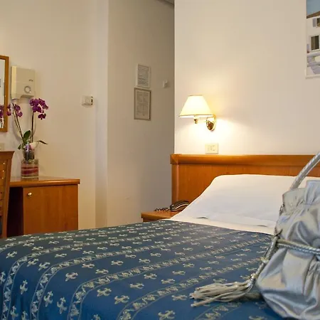 Mon Pays Hotell Riccione