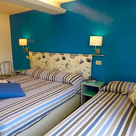Mon Pays Hotel