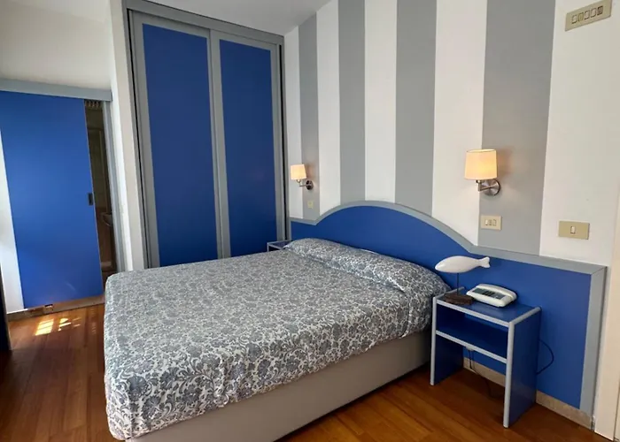 Mon Pays Hotel