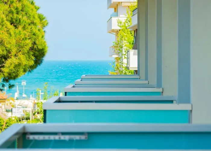 Hotel Mon Pays 3*